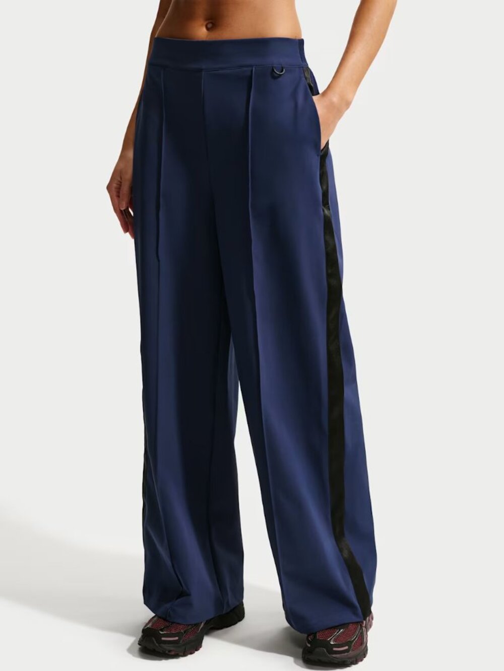 Nike 24.7 PerfectStretch Women's High-Waisted Loose Tearaway Pants Size XL (New)